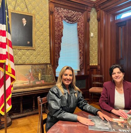 Em Washington, Renata Gil se reúne com secretária do governo Biden para discutir combate à violência de gênero