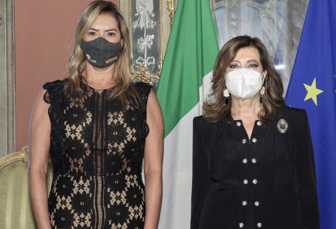 Campanha Sinal Vermelho chega ao Senado Italiano